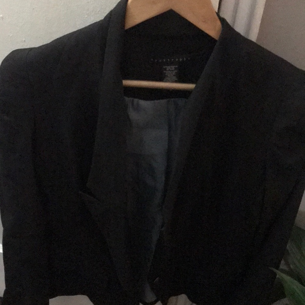 Black blazer no iron needed